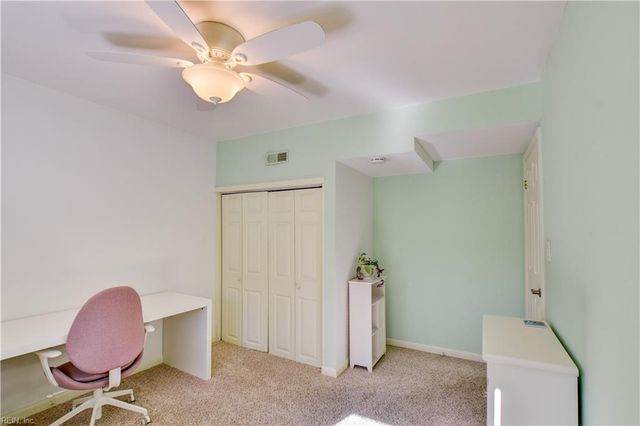 246 Hunts Neck RD, Poquoson, VA 23662