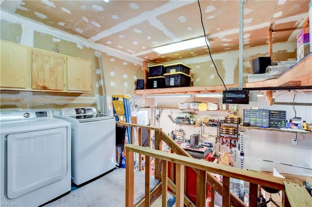 246 Hunts Neck RD, Poquoson, VA 23662