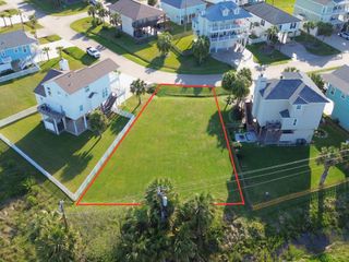 13944 Pirates Beach Blvd Boulevard, Galveston, TX 77554