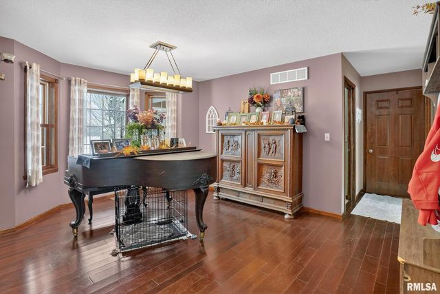 5759 RIVERVIEW Road, Thomson, IL 61285