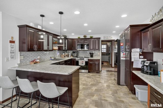 5759 RIVERVIEW Road, Thomson, IL 61285