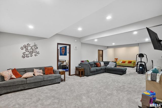 5759 RIVERVIEW Road, Thomson, IL 61285