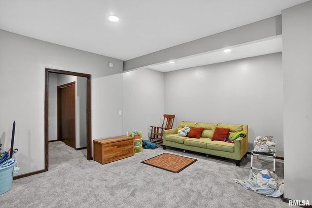 5759 RIVERVIEW Road, Thomson, IL 61285