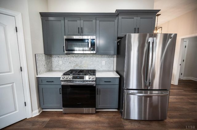 1324 Gladden Circle, Forest, VA 24551