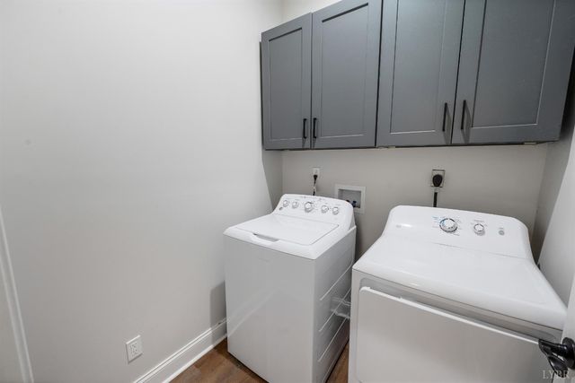 1324 Gladden Circle, Forest, VA 24551