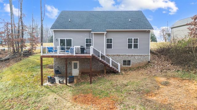 1324 Gladden Circle, Forest, VA 24551