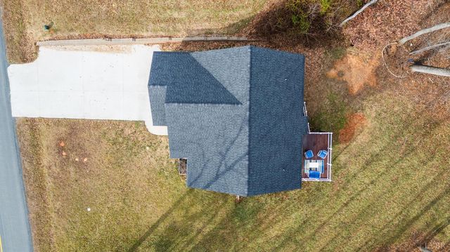 1324 Gladden Circle, Forest, VA 24551