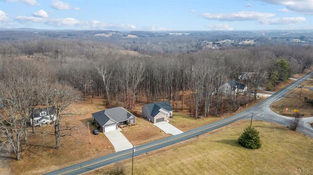 1324 Gladden Circle, Forest, VA 24551
