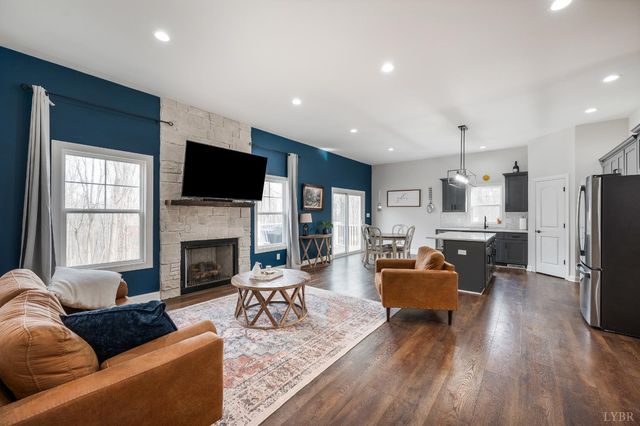 1324 Gladden Circle, Forest, VA 24551