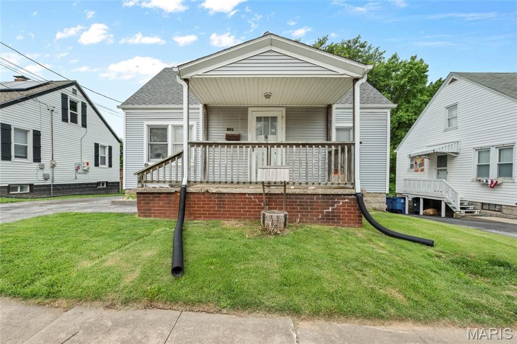 806 Roedale Avenue, Alton, IL 62002