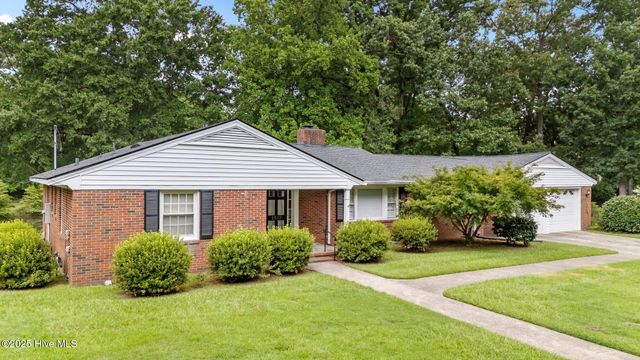 1507 Lakeside Drive, Wilson, NC 27896