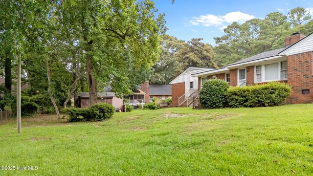 1507 Lakeside Drive, Wilson, NC 27896
