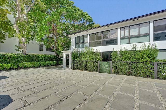 200 Sunrise Dr 200A, Key Biscayne, FL 33149