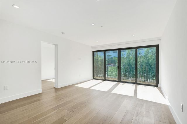 200 Sunrise Dr 200A, Key Biscayne, FL 33149