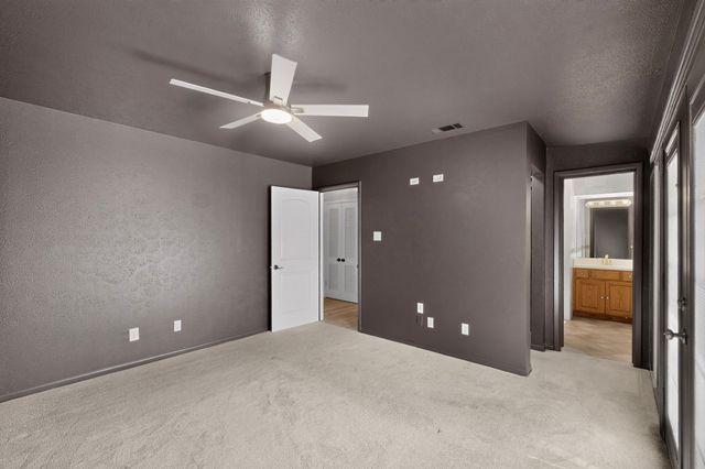 1702 Surrey Circle, Grand Prairie, TX 75050