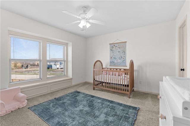 503 NE Legacy Wood Circle, Lee's Summit, MO 64086