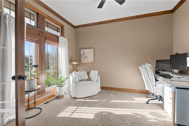 503 NE Legacy Wood Circle, Lee's Summit, MO 64086