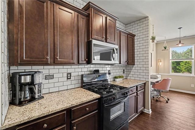 289 Laurelcrest Lane, Dallas, GA 30132