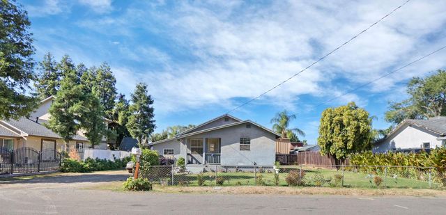 19 S Dawes Ave, Stockton, CA 95215