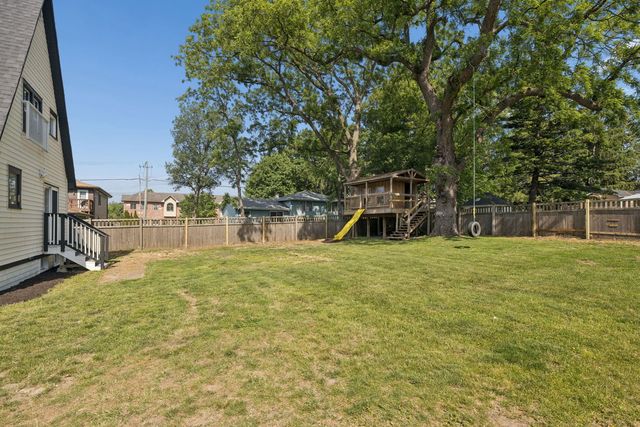111 Oak Street, New Lenox, IL 60451