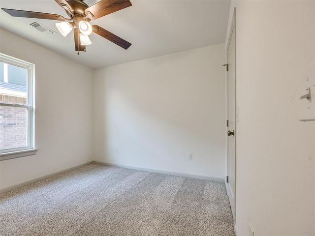 8313 NW 162nd Street, Edmond, OK 73013