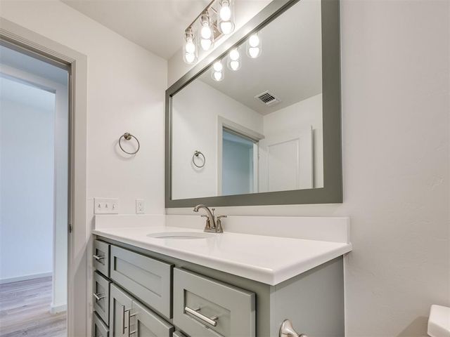 8313 NW 162nd Street, Edmond, OK 73013