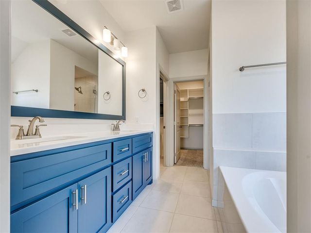 8313 NW 162nd Street, Edmond, OK 73013