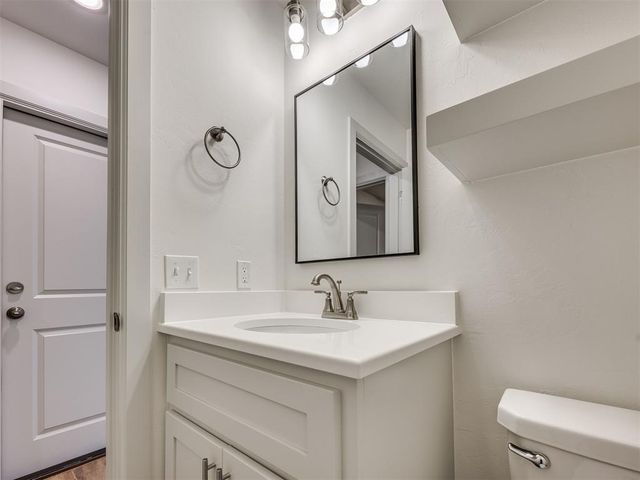 8313 NW 162nd Street, Edmond, OK 73013