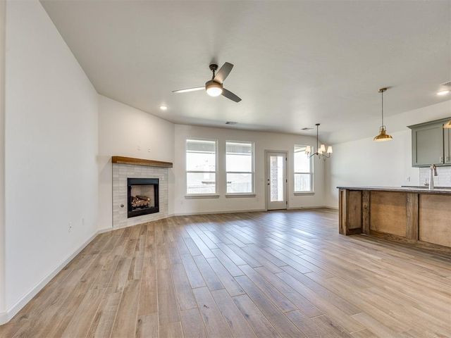 8313 NW 162nd Street, Edmond, OK 73013