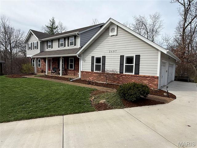 2497 Annapolis Way, St Charles, MO 63303