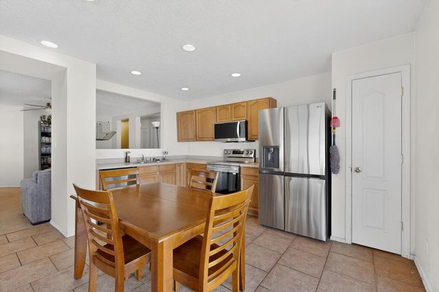 7935 Burkett Avenue NW, Albuquerque, NM 87120