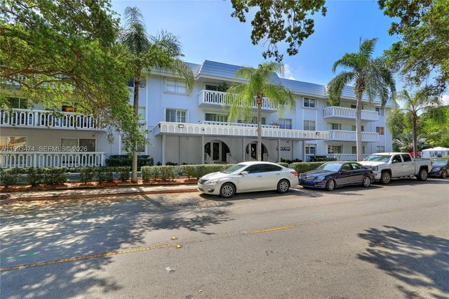 100 Edgewater Dr 207, Coral Gables, FL 33133