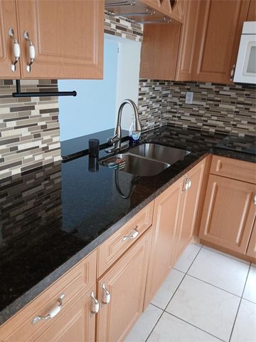 1891 S Ocean Drive 303, Hallandale Beach, FL 33009