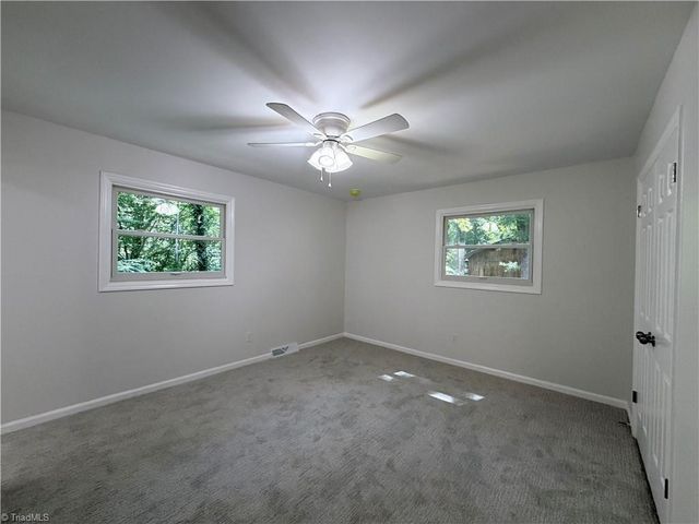 222 Pleasantview Drive, King, NC 27021