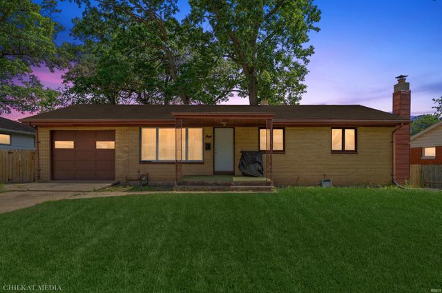 3718 Surrey Lane, South Bend, IN 46628