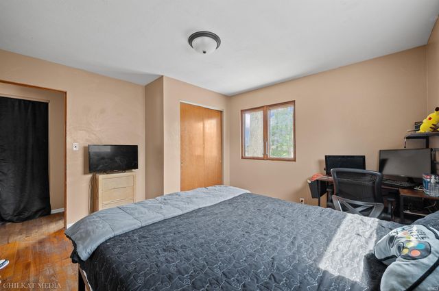 3718 Surrey Lane, South Bend, IN 46628