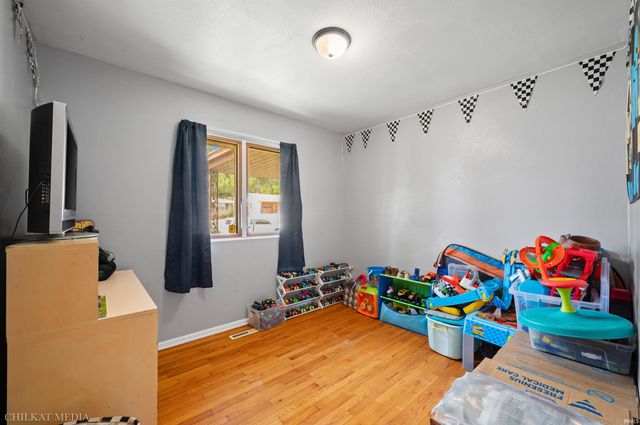 3718 Surrey Lane, South Bend, IN 46628