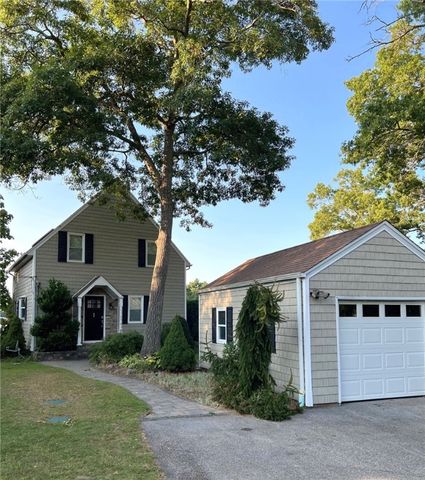 242 Shady Valley Road, Coventry, RI 02816