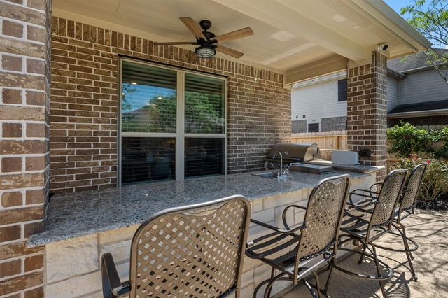25007 Stillhouse Springs Drive, Porter, TX 77365