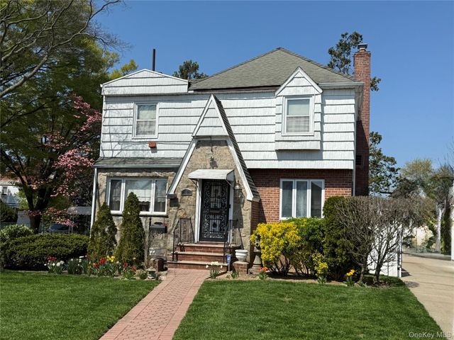 115-118 229 Street, Cambria Heights, NY 11411