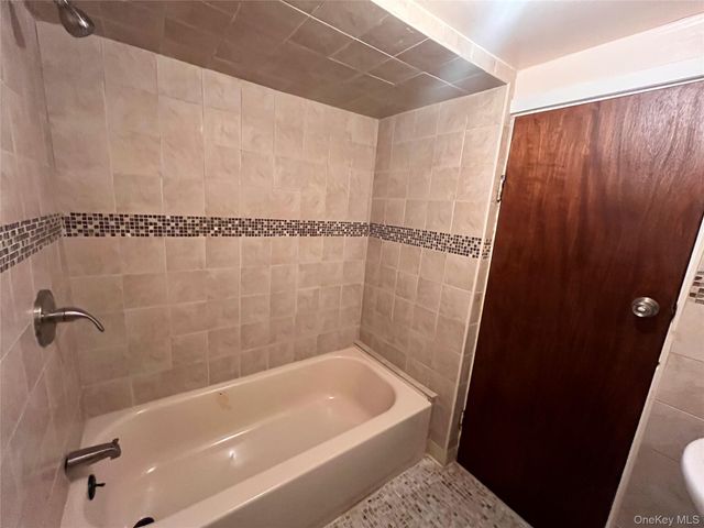 115-118 229 Street, Cambria Heights, NY 11411