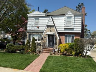 115-118 229 Street, Cambria Heights, NY 11411