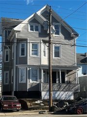 948 Cranston Street, Cranston, RI 02910