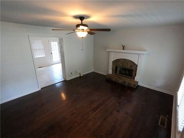 1 Stonebridge Court SE, Cartersville, GA 30121