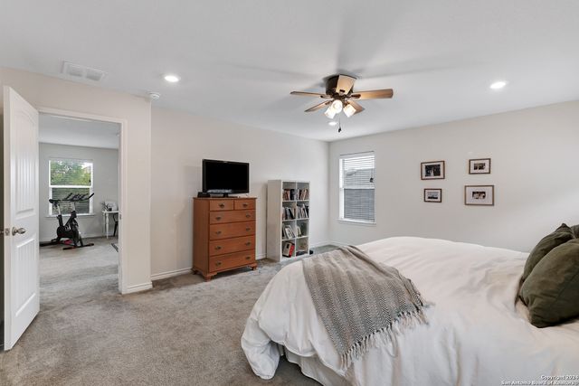 26019 FLORENCIA VILLA, Boerne, TX 78015