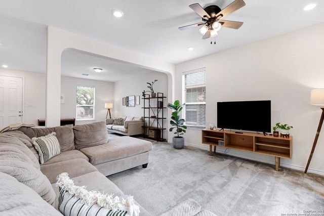 26019 FLORENCIA VILLA, Boerne, TX 78015