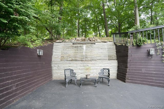 45778 Fermanagh Drive, Northville, MI 48168
