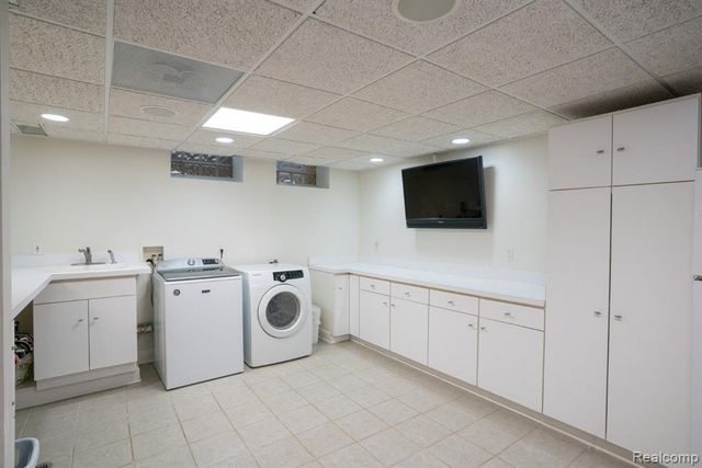 45778 Fermanagh Drive, Northville, MI 48168
