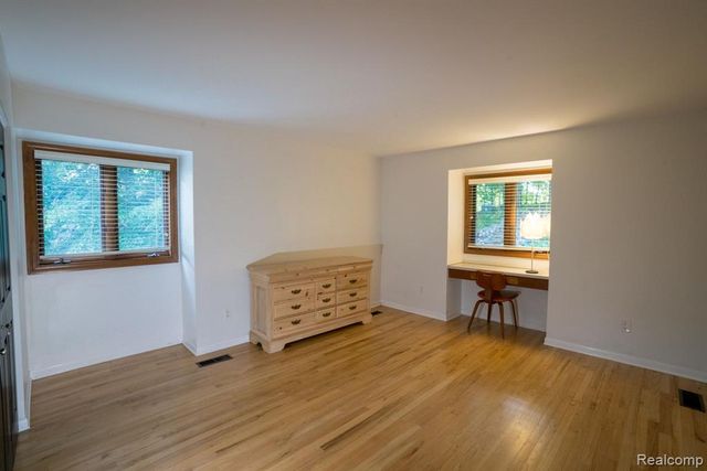 45778 Fermanagh Drive, Northville, MI 48168