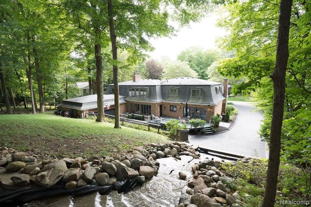 45778 Fermanagh Drive, Northville, MI 48168